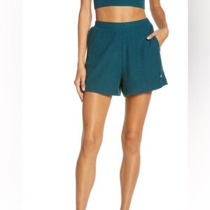 Alo Muse Short, Women’s, NWT, Medium